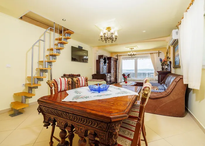 Apartament Mali Marino Selce