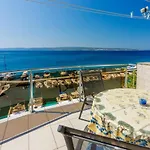 Mali Marino Apartamento