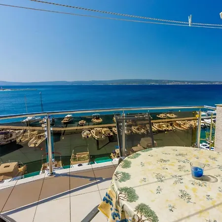 Apartment Mali Marino